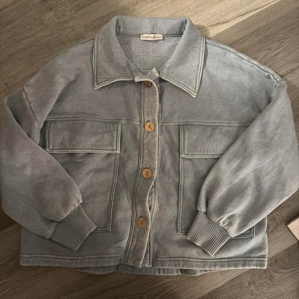 Zenana size sm cropped button